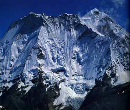
Nepal Himalaya Shirahata - Menlungtse from Menlung La - Nepal Himalaya by Shiro Shirahata book
